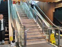 -新华书店(恒鑫大厦店)