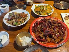 -柴窝堡22号辣子鸡·传承新疆菜