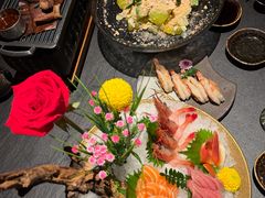 -蟹犇前•帝王蟹雪蟹(陆家嘴店)