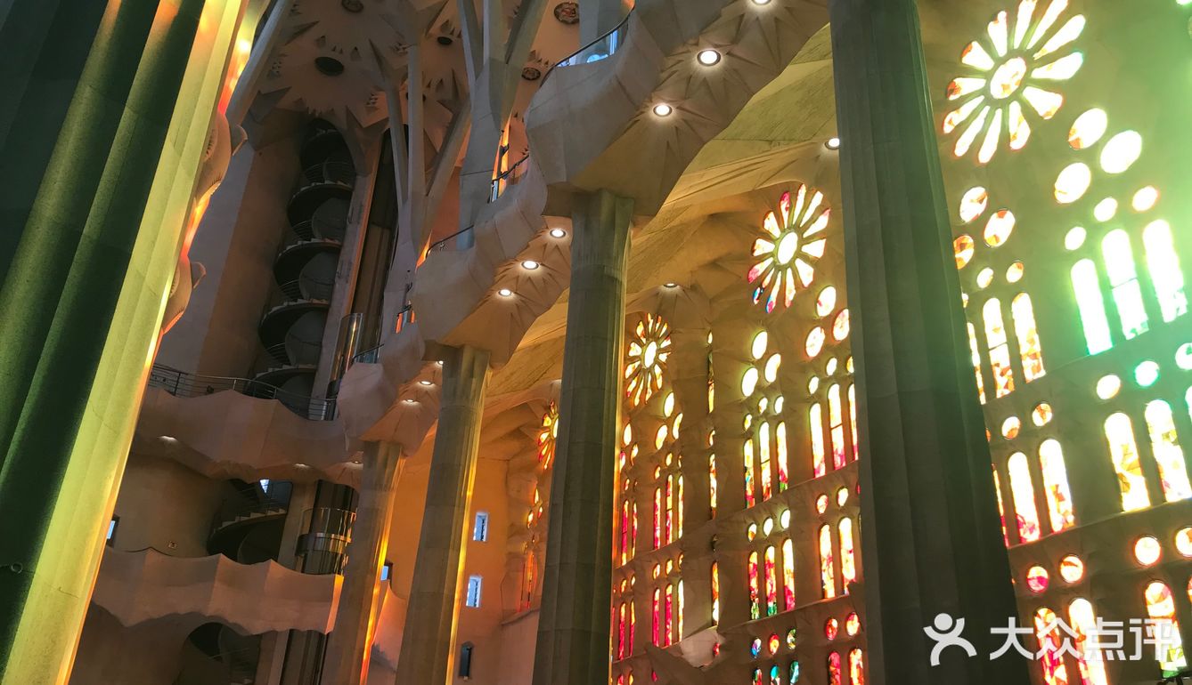 【你好，旅行】遇见巴塞罗那圣家堂