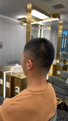 -即型男士理发工作室