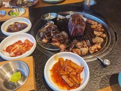 -黑豚黨韩国烤肉料理(悦然时光店)
