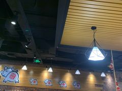 -肥肥虾庄·金牌油焖大虾(杨园滨江时代walk店)