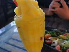 -LENBACH兰巴赫西餐啤酒坊(大连东港店)