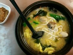 -灵芝妹子海鲜米线(香炉礁山姆店)