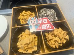 -海底捞火锅(王府井银泰in88店)