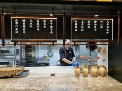 -初蓉丨遇见新川菜(亲贤街荣耀店)
