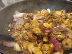 -胡须佬鸡煲四季火锅店(石厦西村直营店)