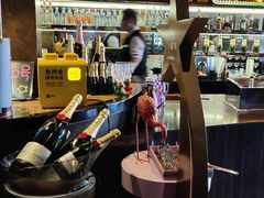 -YUE·6·西式融合餐厅(外滩六号店)