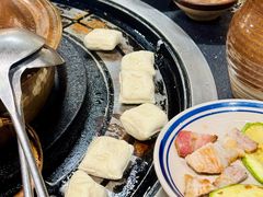 -阿山卓·野生菌火锅·纳西火塘烤肉