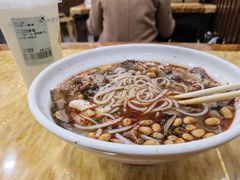 -覃肥叔桂林米粉(粮道街店)