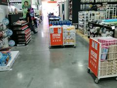 -百安居装修建材卖场(泰然店)