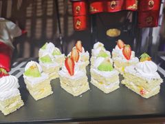 -美食汇海鲜自助餐厅·小龙虾烧烤(富力万达文华酒店)