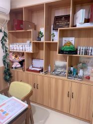 -丝客富脱发养发头皮馆