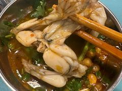-鸿顺老铁锅美蛙鱼府(解放碑店)