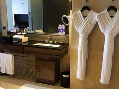 -广州天河希尔顿酒店