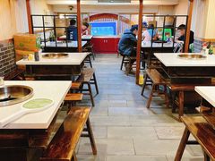 大堂-洞子老火锅(青年路店)