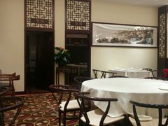 大堂-四季小馆·地道北京小吃(广百店)