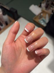 -悦指间美甲美睫