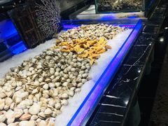 -九寸花汀海鲜烤肉自助(中东迪克店)