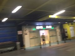 -欧尚超市苏州店停车场(金鸡湖路店)
