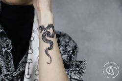 -AC TATTOO 纹身