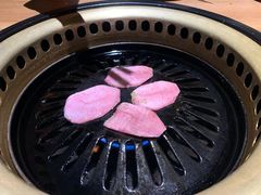 -炼火烤肉店