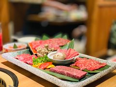 -炼火烤肉店