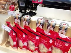 -85度C(生甜甜圈研究工坊·上海局门店)