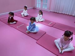 -芭芭拉舞蹈·星星演说家(珠江新城校区)