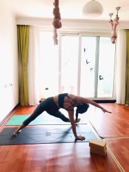 -Yvon yoga 瑜伽·精准体态管理中心
