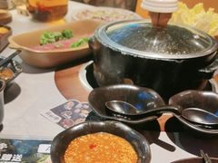 -芸山季·云南山珍菌火锅(人民广场来福士店)