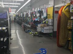 -迪卡侬(西三旗店)