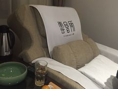 -新盈光·云会所(百丈东路店)