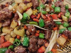 -焱焰鲜锅兔·佳味郑氏·自贡特色菜