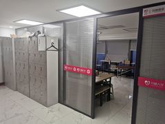 -爱月宝月嫂育儿嫂母婴