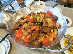 -老唐三下锅 ·张家界地标美食(溪布街店)