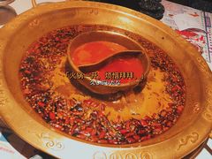 -哥老官重庆美蛙鱼头(虹口龙之梦店)