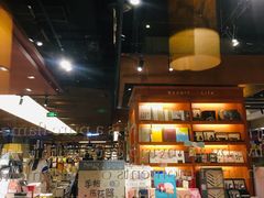 -西西弗书店(三峡广场湟恩新纪元购物广场店)