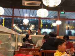 大堂-老头儿油爆虾(星光一期店)