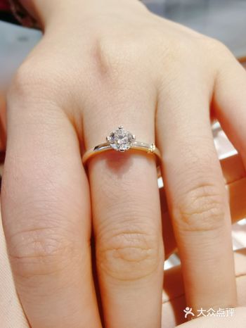 「周生生·PROMESSA(成都银泰中心in99店