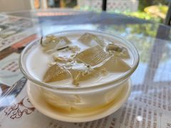 桂花凉粉-周大娘牛乳(旧寨古村总店)