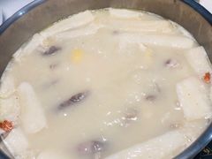 竹荪猪肚鸡-煲王粤菜餐厅(中侨中心店)