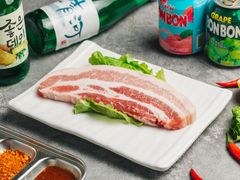厚切五花肉-·缸桶屋·韩式牛肋条自助烤肉(西湖D11店)