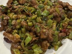 怪味牛柳-恩宏德餐馆(平山道店)