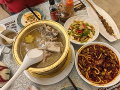 -汗腾格里·风味餐厅(新疆驻京办店)