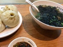 -凤起龙游老面包子(凯德晶品店)