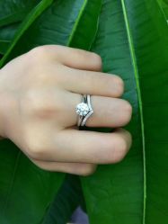 -威德钻石-克拉钻大本营(南京东路店)