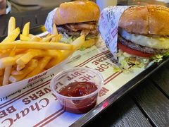 -The Habit Burger Grill 哈比特汉堡(爱琴海店)