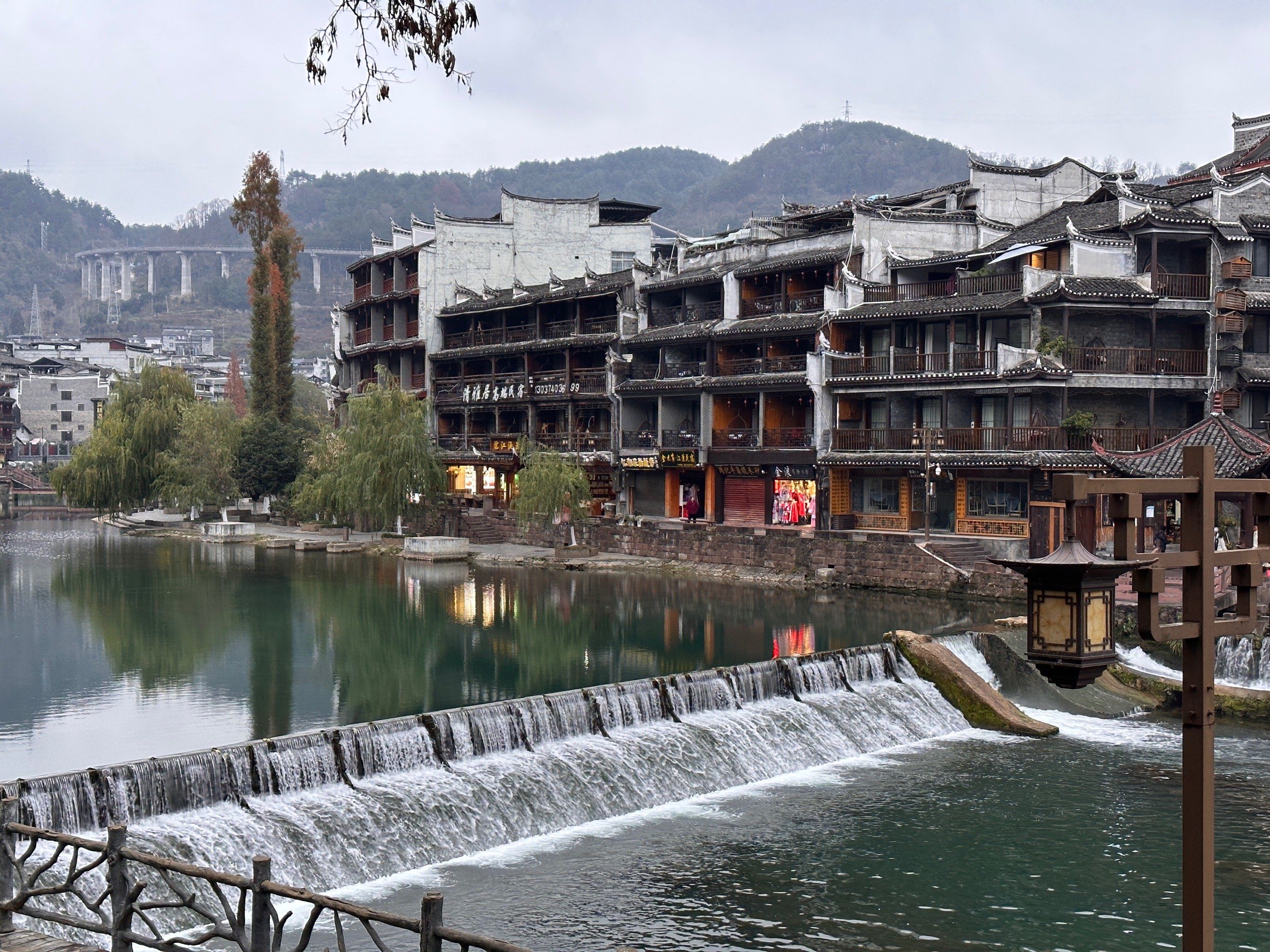 凤凰古城旅游攻略(去看看茂茂心心念念的地方吧)
97交通
坐